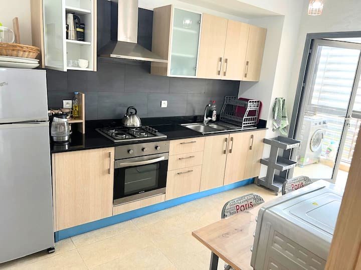 Luxury Apartment with Pool View & 5 min from the Beach photo 10